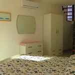 Flora Apartman
