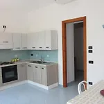 Flora Apartment *